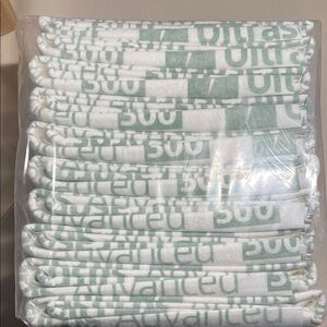 Medline Disposable Mattress Underpads - White with Mint Green Print (Pack of 10)